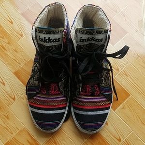 Inkkas Black & Multicolor High Top Sneakers